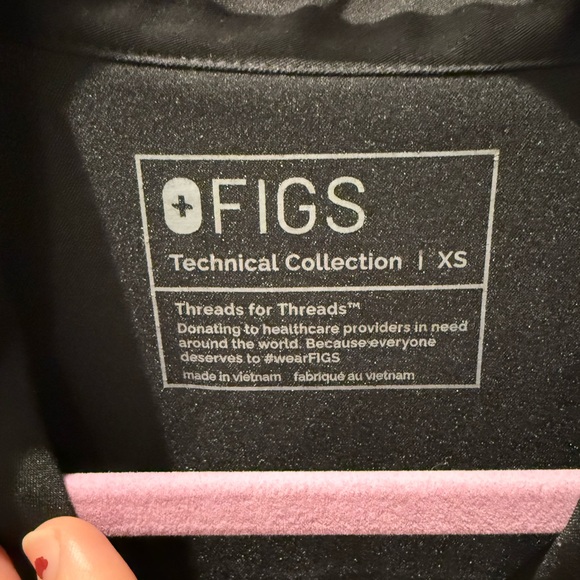 Figs Rafaela Scrub Top - Picture 5 of 5